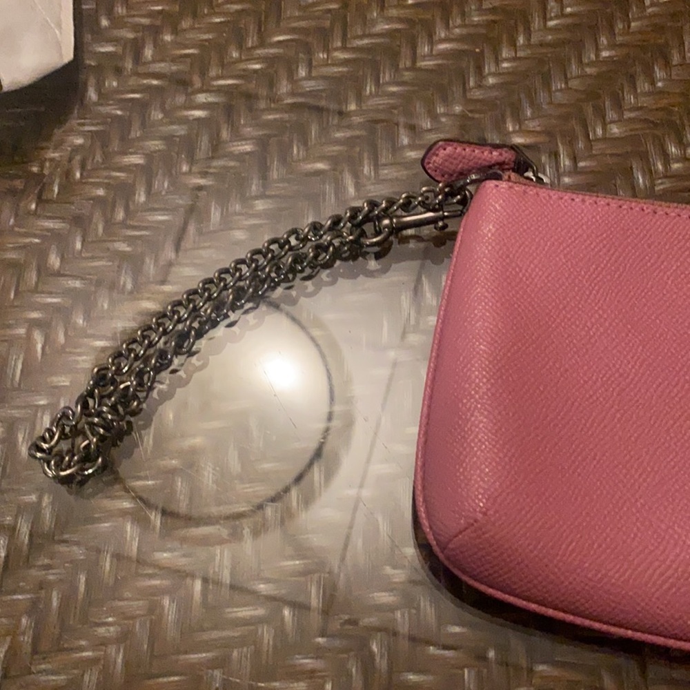Coach - Picture 3 of 5